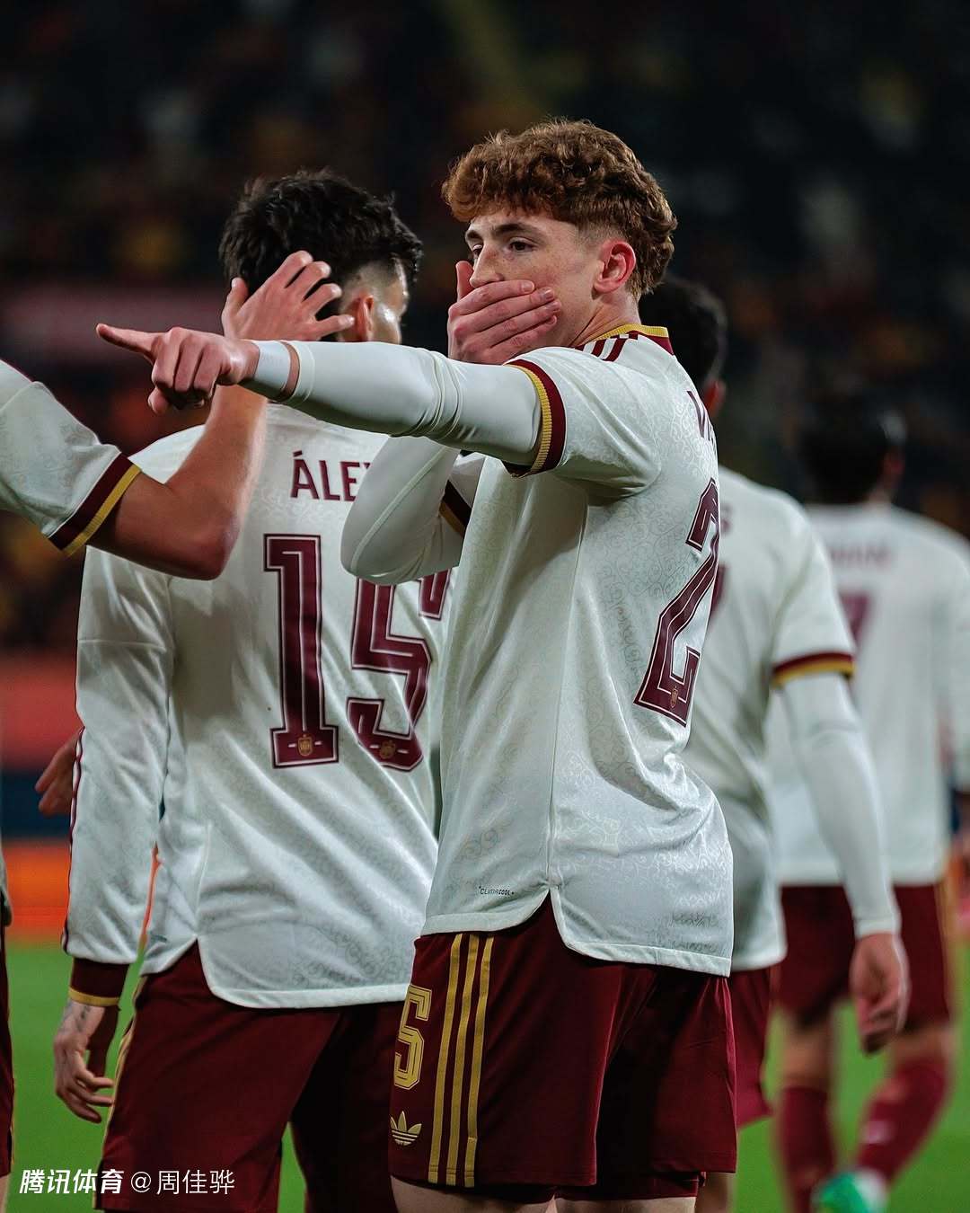 回皇马？穆尼奥斯：现阶段不考虑转会，这不是我能控制的