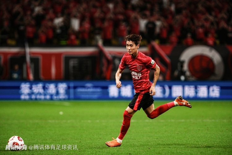 国内媒体：韦世豪与蓉城签订的是三年顶薪长约 合同期至2028年底