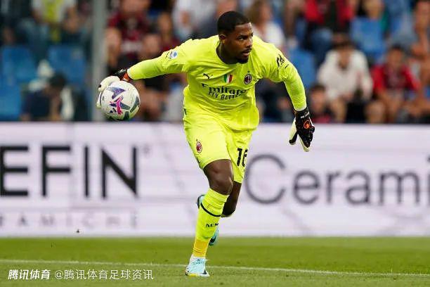 斯基拉：迈尼昂与米兰接近达协议 续约至2031年&年薪达700万欧