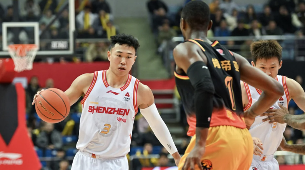 CBA：贺希宁31分深圳大胜江苏 阿立兹20+6史密斯13分6助4断