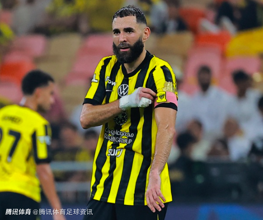 关键一环！法媒曝本泽马转会利雅得新月 才能启动坎特&恩内斯里交易