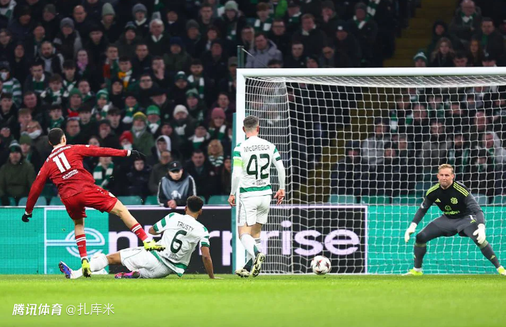 半场战报-汉努斯双响、尼格伦建功，凯尔特人暂1-2斯图加特