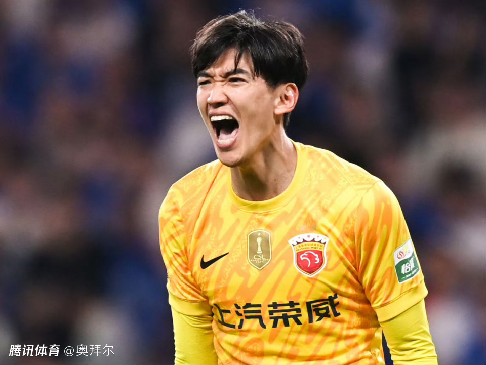 海港半场险被打花！河南1球被吹2次中柱，媒体人：没0-5真命好