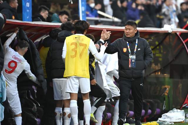 铜梁龙龙兴首秀，先验升班马成色