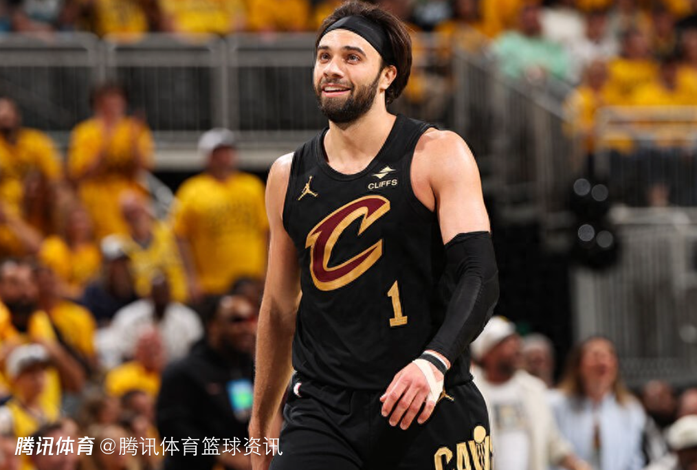 终于要回归了！斯特鲁斯预计未来一周回归球队阵容 去年休赛期遭遇左脚骨折