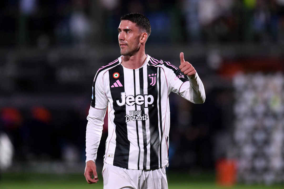 莫雷托：DV9的续约没任何进展，罗马仍愿意签回弗拉泰西