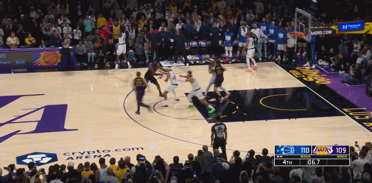 最后时刻甩锅！东契奇空位本有机会投绝杀 却将球传给詹姆斯后者三分打铁