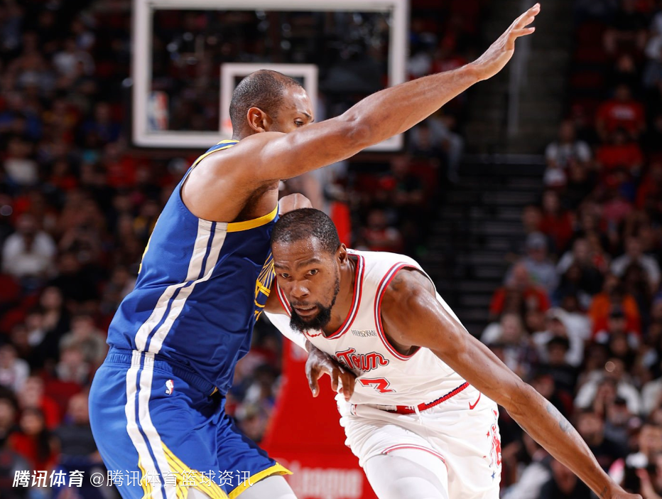 杜兰特：球队在场上沟通并不差 现在的比赛和过往火勇大战已难以相提并论