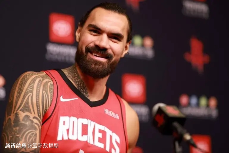 亚当斯克服膝盖伤病已成火箭关键拼图 杜兰特：谁不想跟他一起战斗