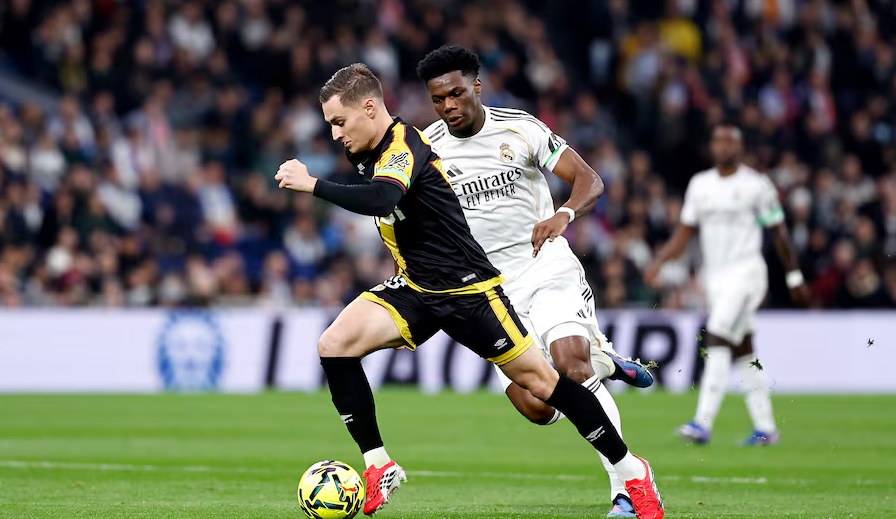 西甲：姆巴佩99分钟点球绝杀皇马2-1险胜 维尼修斯破门