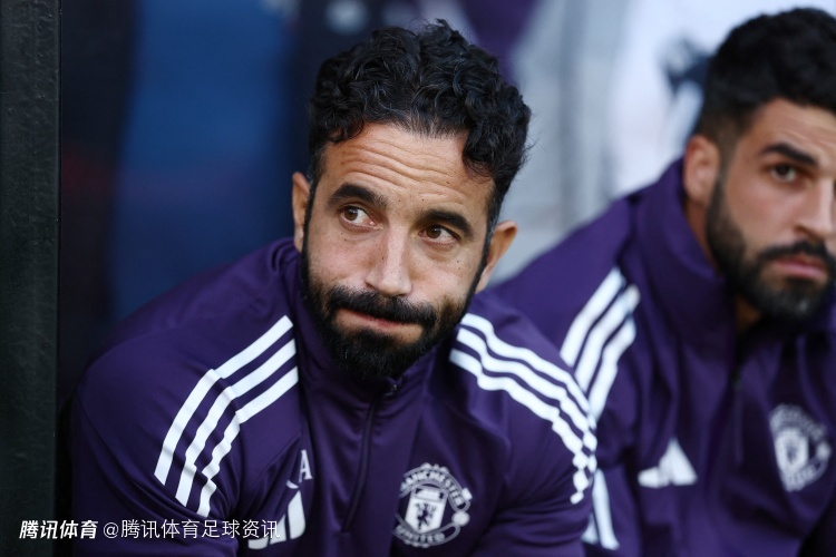 奥恩斯坦：由于合同中不存在折扣解约条款 曼联需向阿莫林支付全额违约金