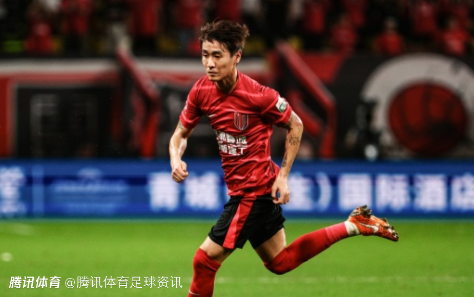 记者谈蓉城亚冠出局：阵容不整+处在磨合期 确实没法与对手抗衡