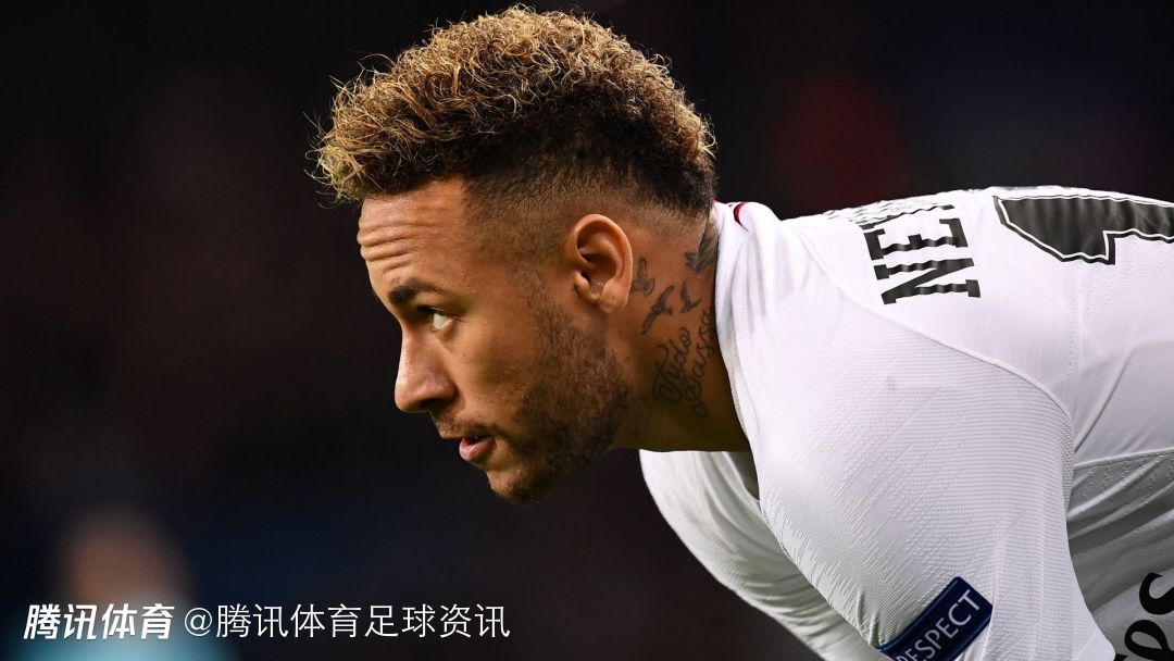 内马尔父亲：儿子重伤后曾想退役 自己用世界杯和回击质疑说服他坚持