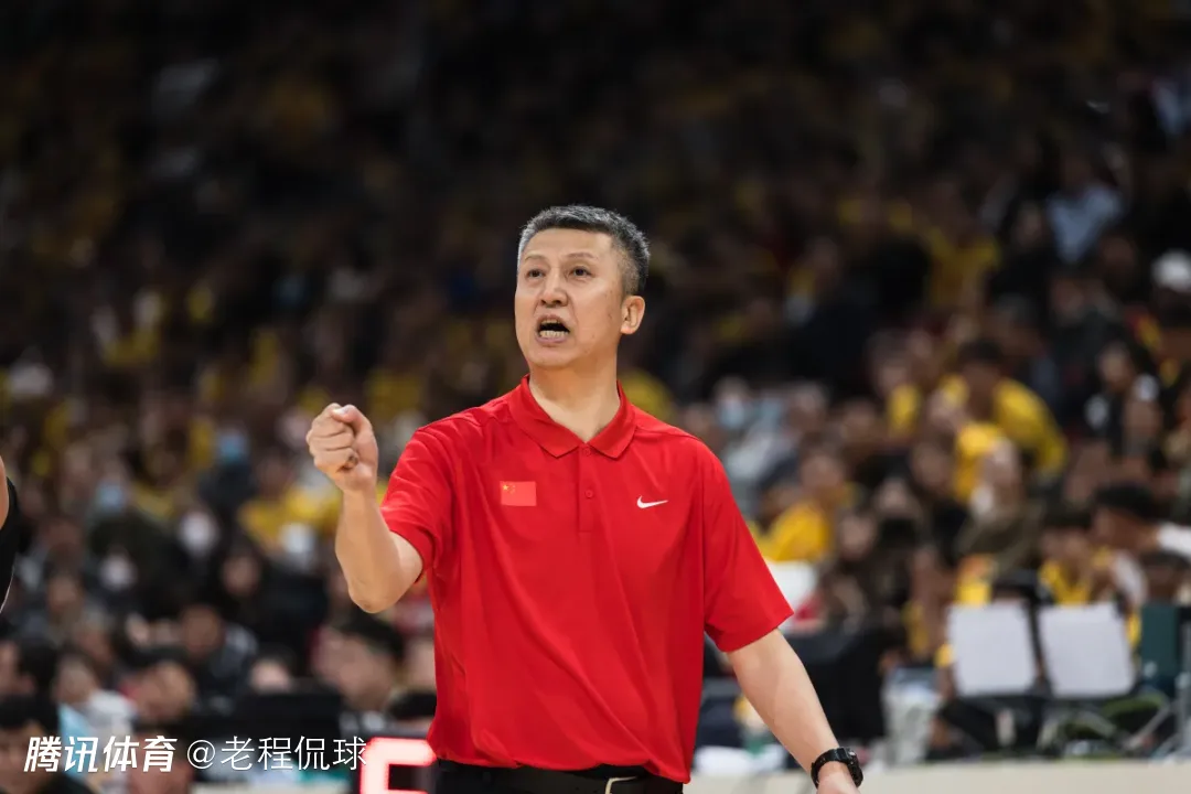 媒体人评郭士强执教男篮后两大原则：这在以往国产教练中少有