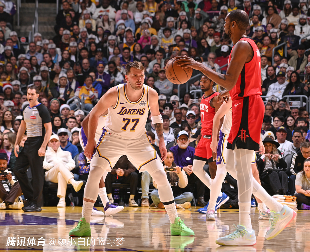 感谢芬尼减压！KD高效25+9体能消耗明显降低 休媒盛赞2.11米PG