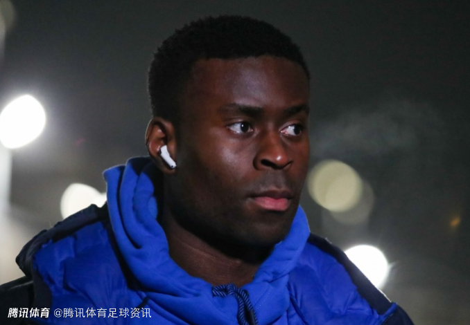 罗马诺：格伊已完成曼城第一部分体检 即将签署合同