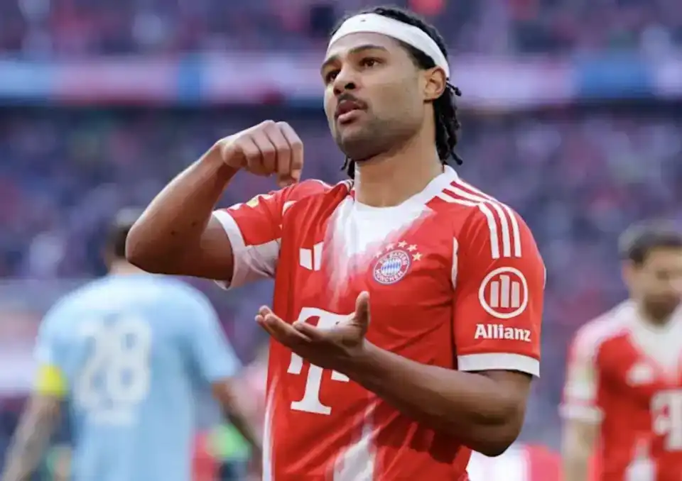 孔帕尼谈格纳布里：我认为他是训练中罚点球受伤，这太不幸了