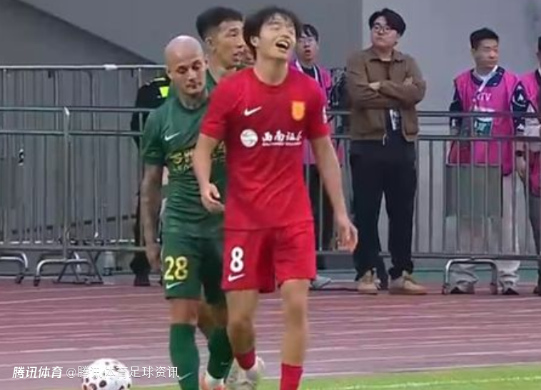 经纪人谈米特里策染红：球员失去冷静&球队之间无故事 浙江输得心服口服