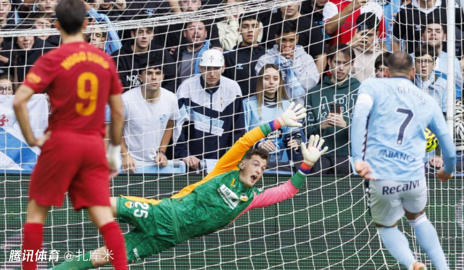 西甲-伊格莱西亚斯双响、阿尔瓦雷斯补时锁胜局，塞尔塔4-1瓦伦西亚
