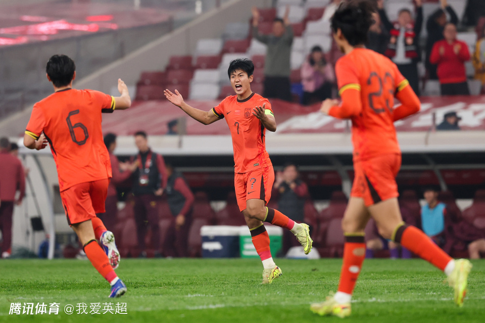 连扳2球！四国赛：U23国足2-2泰国 李新翔替补凌空斩 补时各1人染红