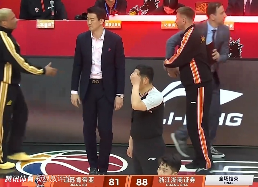 CBA最新排名：上海广厦争第一 广东前4不稳 中游球队排名大乱