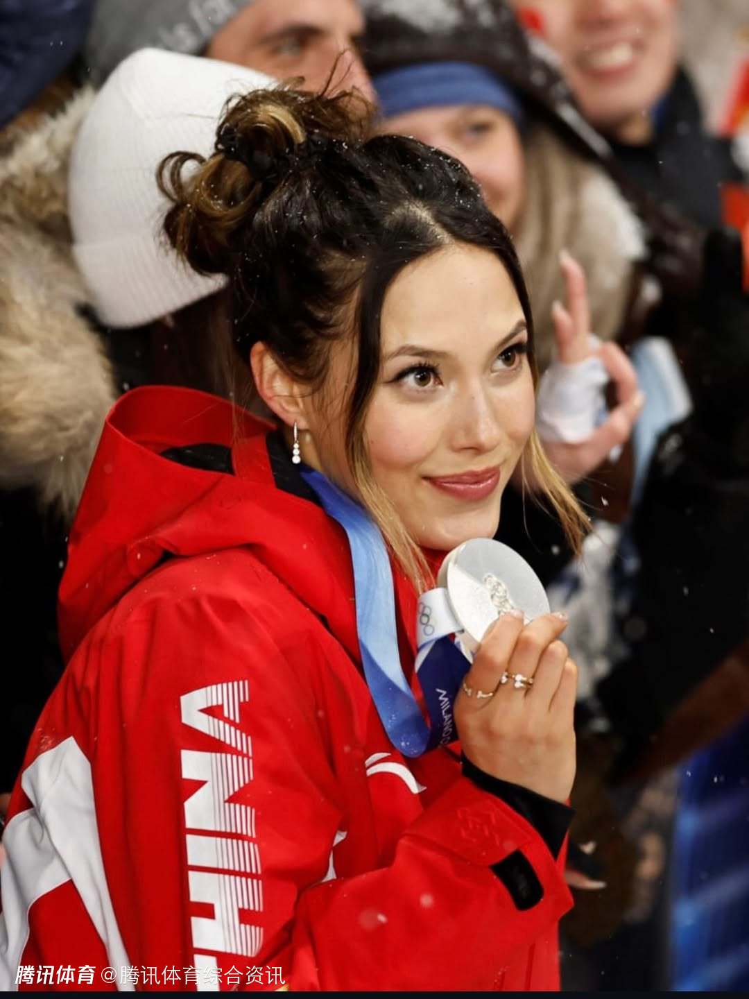 谷爱凌：用热爱让数百万女孩站上雪场 曾经的梦想如今已成现实 