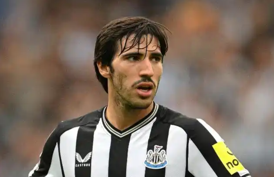 与托纳利有离队君子协议 ？纽卡高层：经纪人造势无实际意义