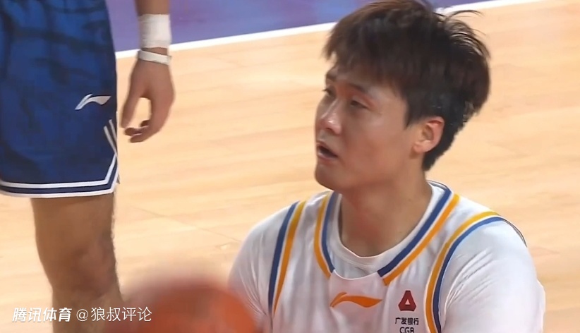 赵睿：人员不齐有其他人站出来是强队的特征 希望球队能越来越好