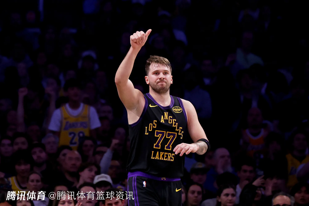 帕里什评东契奇：体能提升让他有能力主导关键时刻 保持身体状态是王道