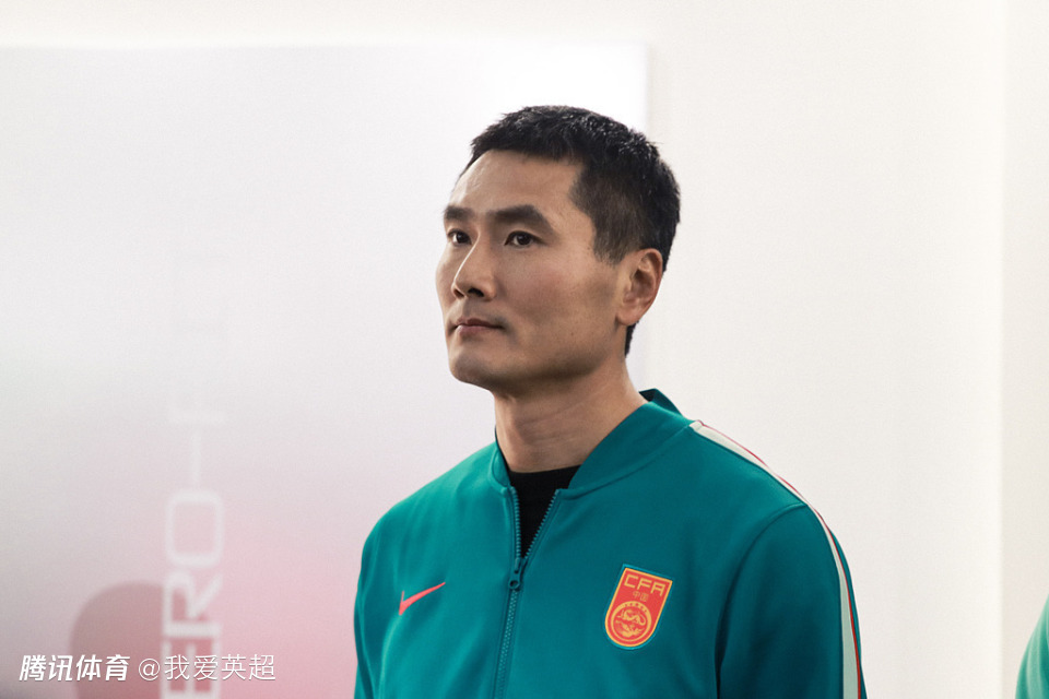 国足名单5大看点：邵佳一狂换10人 平均年龄减至26岁 3人落选留憾