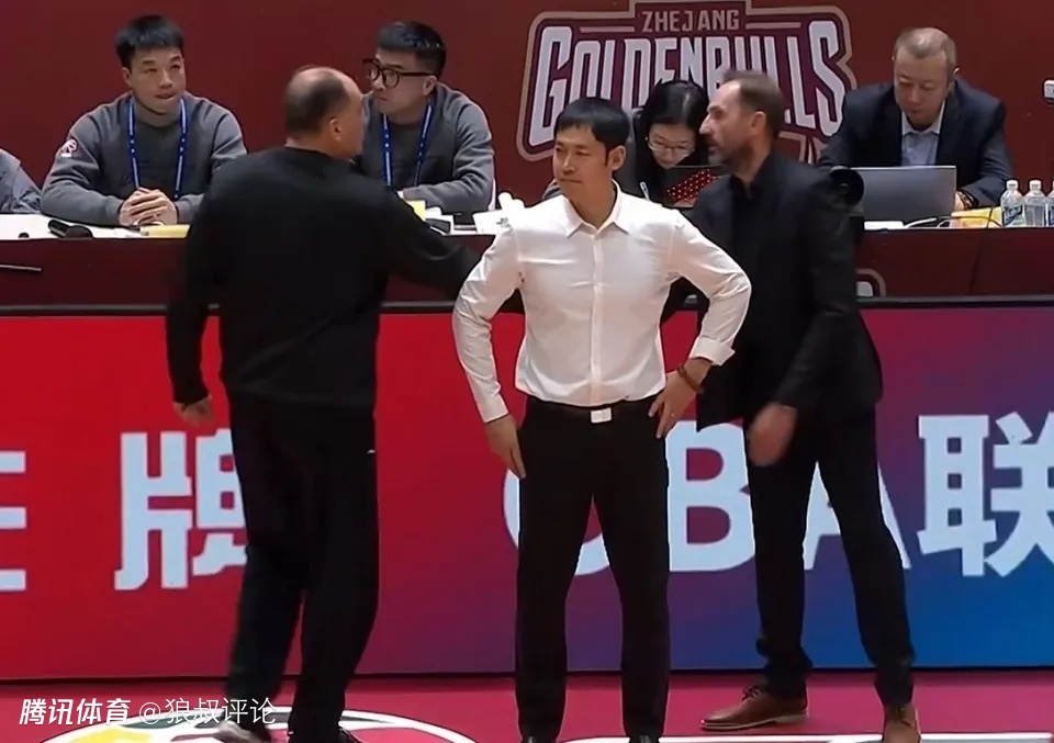 北控近4战3负+20分惨负浙江引热议！媒体人：张庆鹏帅位危矣