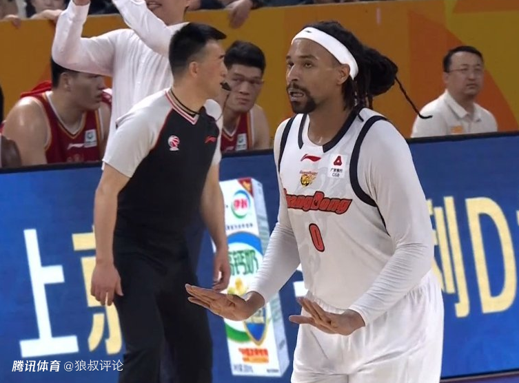 杜锋有使用说明书！萨林杰9分15板10助5断 末节关键跳投杀死比赛
