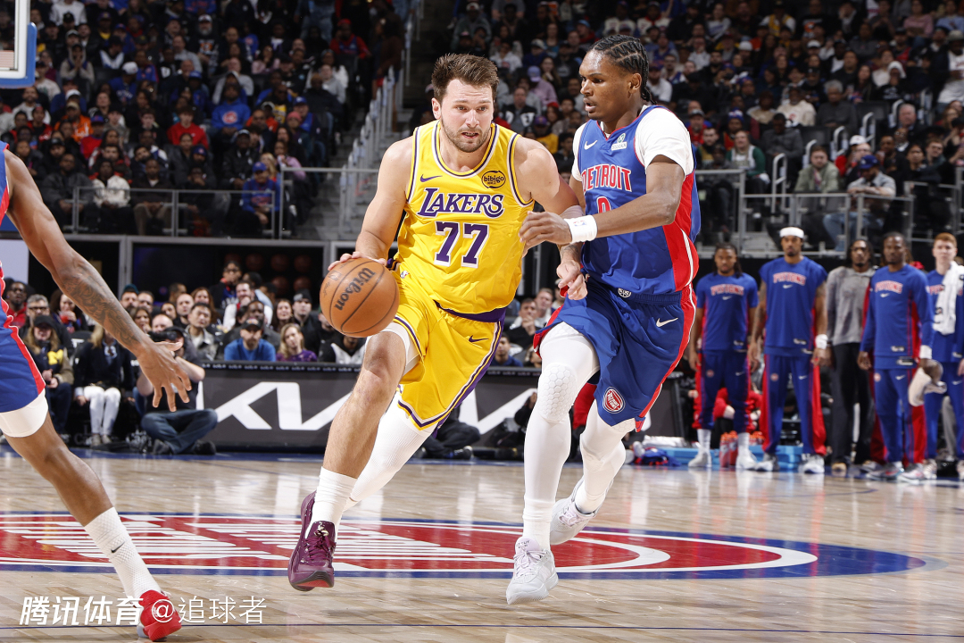 神迹超乔丹！东契奇轰32+7错失绝平三分 末节仅4分9连胜遭终结