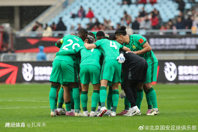 超级杯颁奖：达万荣膺MVP！张稀哲压轴领奖+捧杯与全队一起庆祝