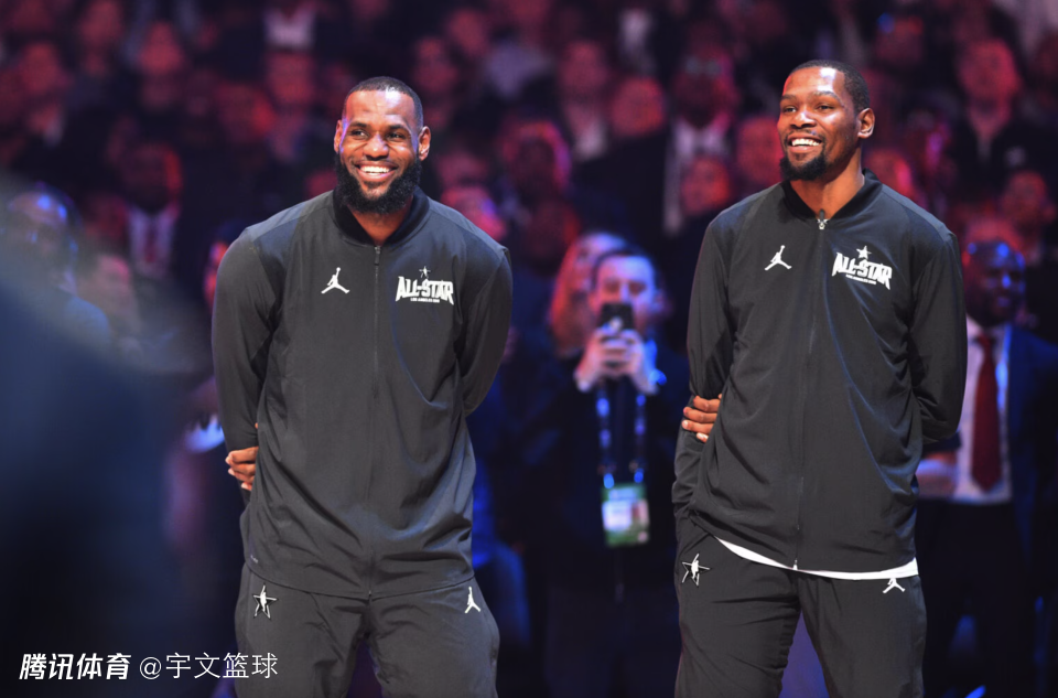 年终大战前瞻：东契奇复出詹姆斯对决杜兰特 克莱重返大通中心直面库里