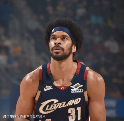 复出高效砍18分！艾伦：回归后我主要在防守上帮助球队 哈登能适应联盟任何体系