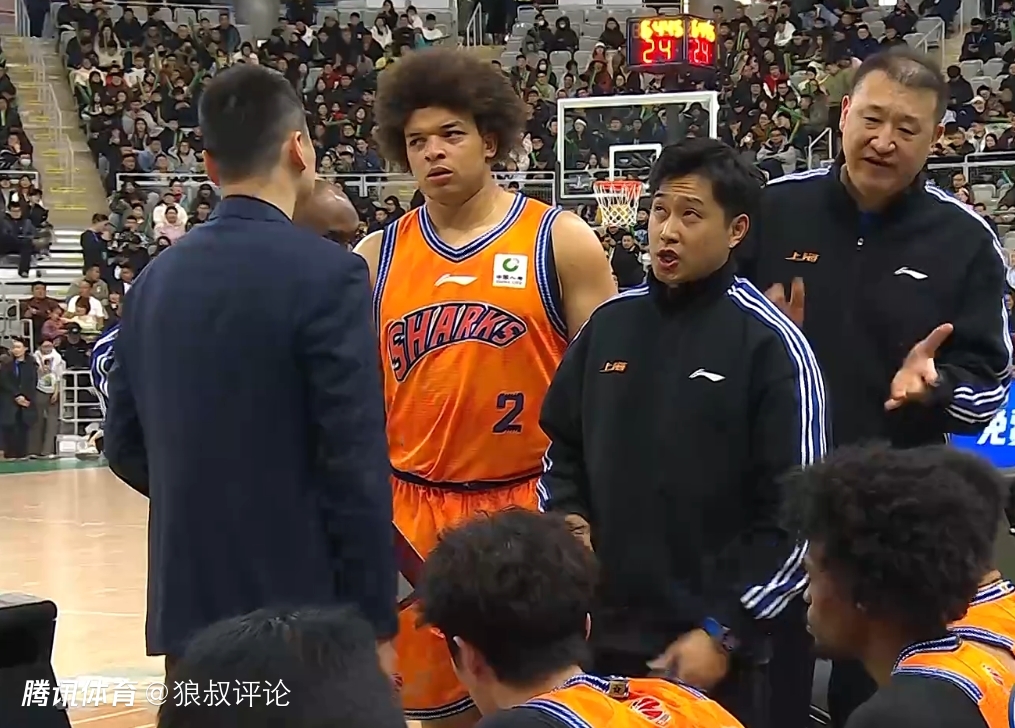 上海主帅卢伟展望半决赛对阵山东：需要更多的年轻球员承担责任