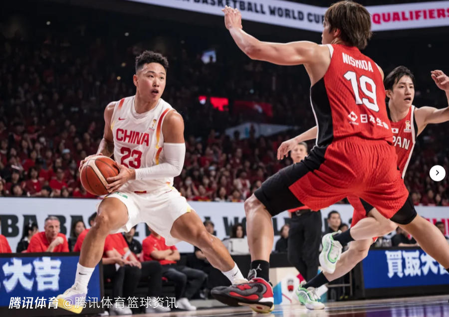 FIBA官网点评中日之战：贺希宁赵继伟吹响反击号角 胡金秋统治禁区