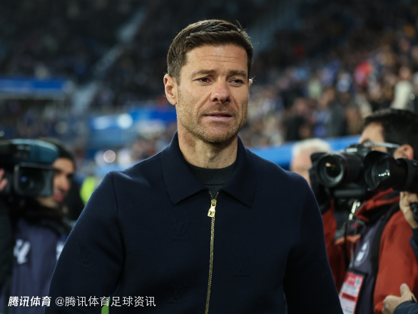 重磅！皇马官方：与阿隆索协商一致 终止其主教练职务