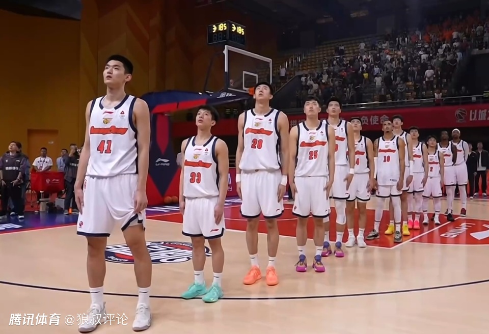 CBA最新排名：京粤5连胜争第1 辽厦晋难分高低 浙江1胜4负惹争议