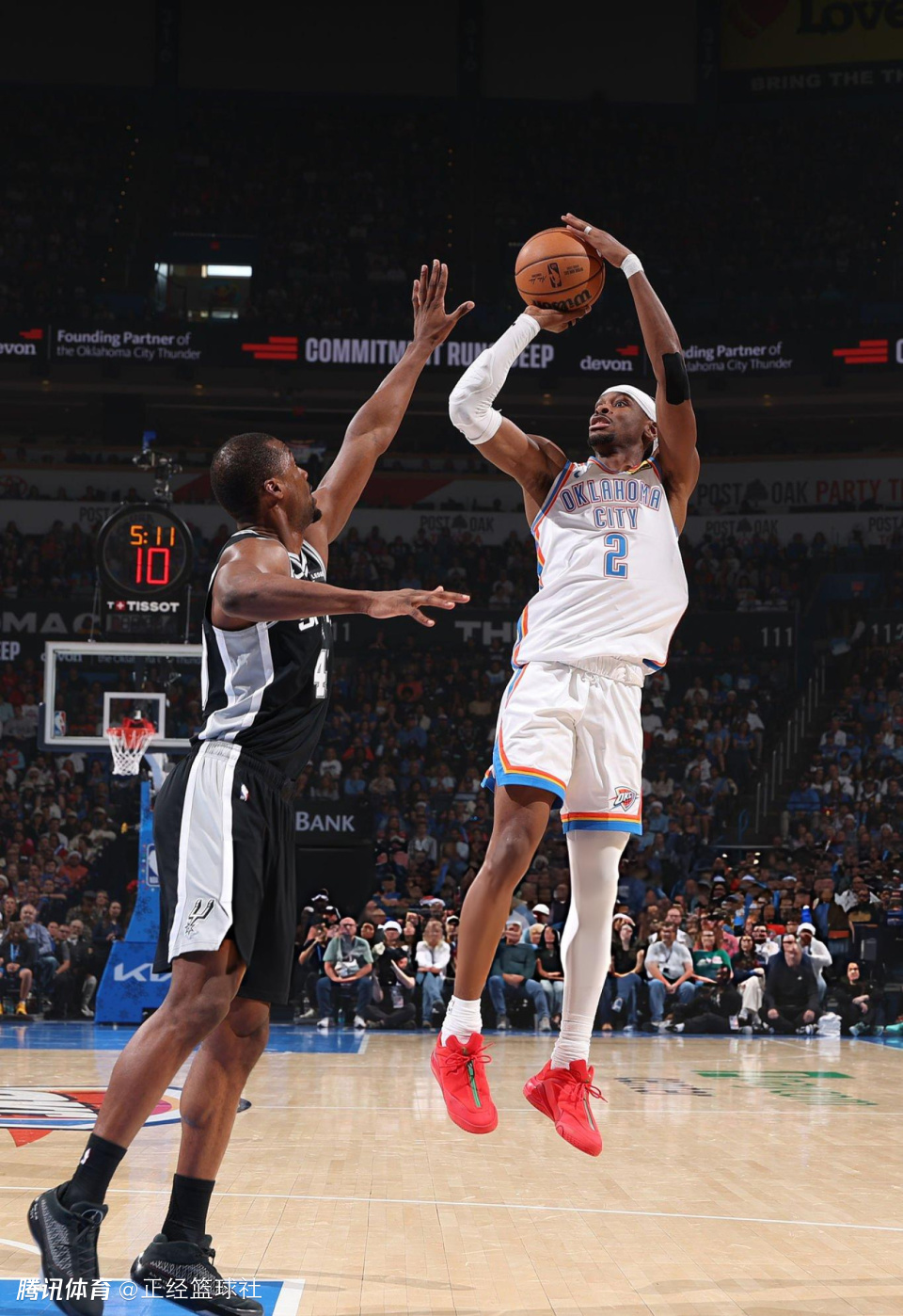 亚历山大22分创赛季新低！承认马刺比雷霆更强 直言想卫冕需变更好