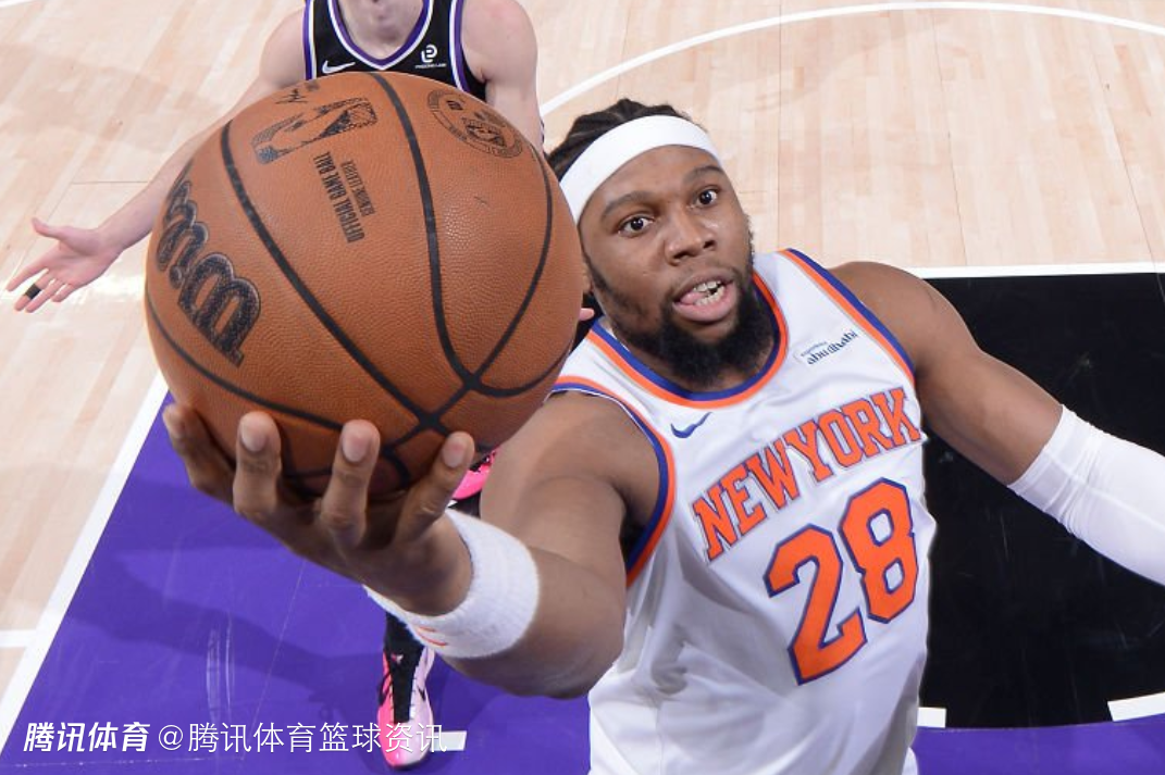 离队信号？尼克斯与多队谈判亚布塞莱交易 本赛季场均仅2.9分2.2板