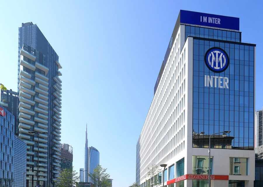 记者：国米正与橡树资本高管会谈，签维卡里奥是重要议题之一