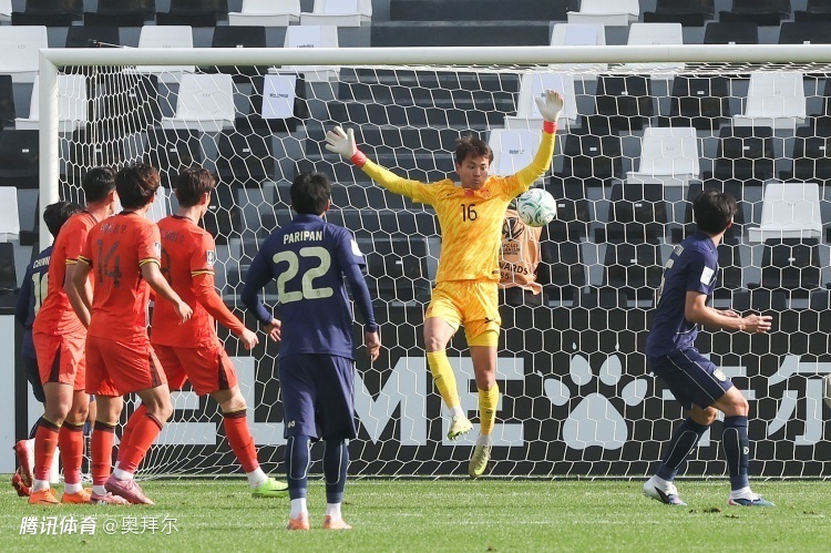 U23国足创奇迹！单届4场0失球，首次零封乌兹别克斯坦，李昊8神扑