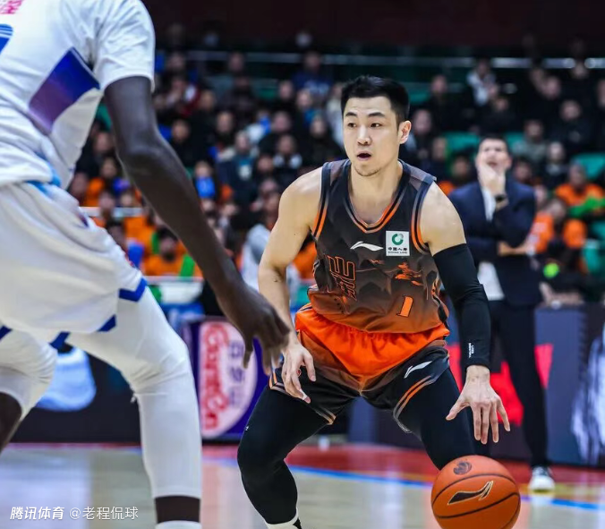 高诗岩：不会因顶薪而紧张 用学英语来转移注意力