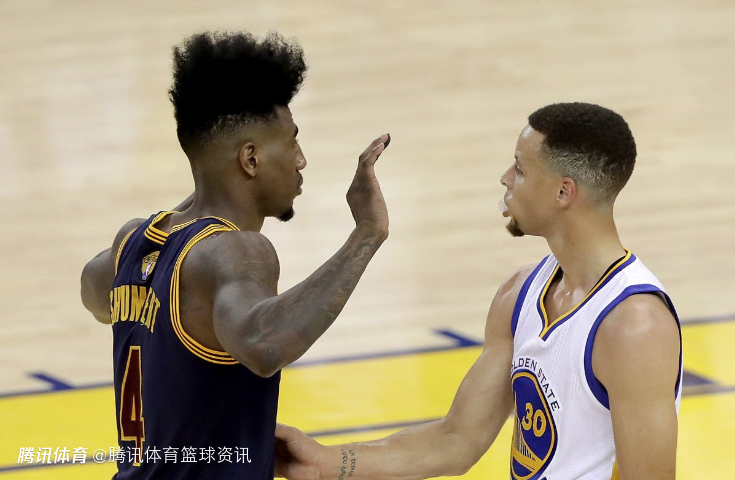 香珀特：刚进联盟时觉得科比最难防 库里一瞬间就能让所有防守失效