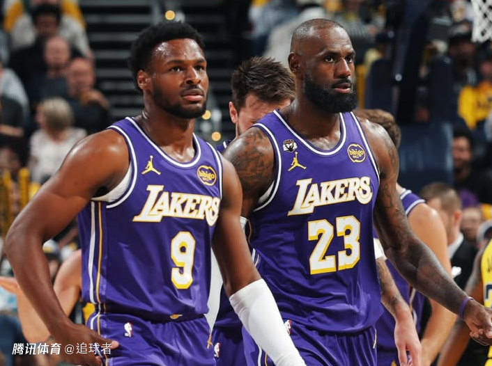 詹姆斯连续发声：狂赞布朗尼打疯了 祝贺布莱斯躺赢疯三西区冠军