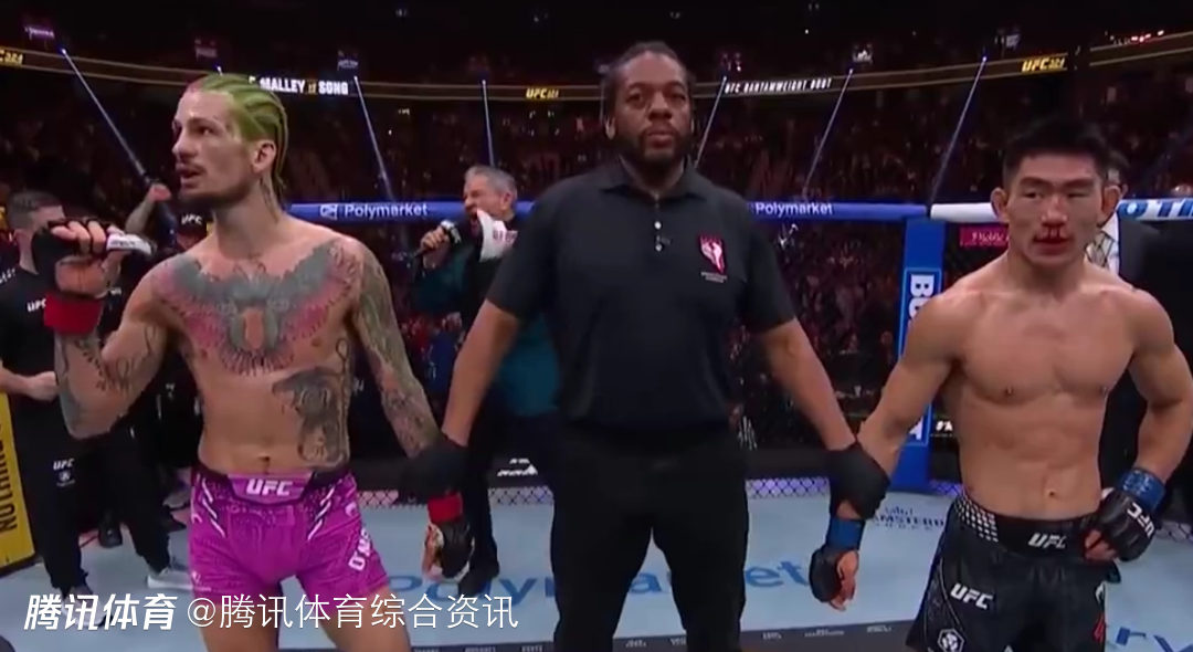 李景亮：宋亚东有优势但裁判打分是奥马利赢 外网也说这是明显抢劫