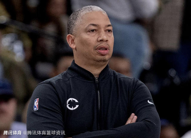 卢：开拓者在我们身后紧追不舍 还想争第七所以每场胜利都很重要