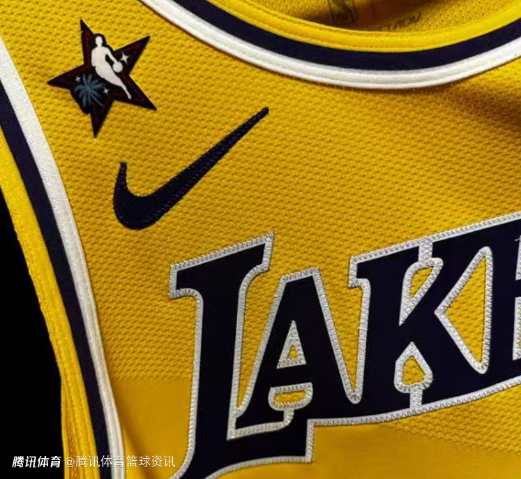 票王排面！东契奇今日湖人球衣带有全明星标志 官方确认仅此一场